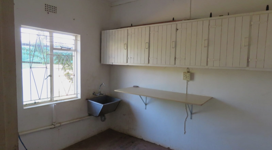 5 Bedroom Property for Sale in Uniondale Western Cape